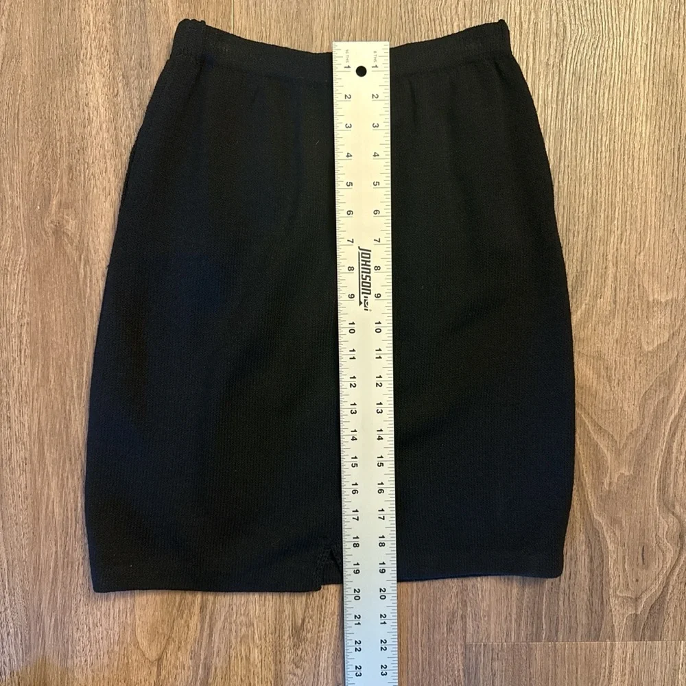 St. John vintage pocket skirt Elegant Black Women's - Picture 5 of 7